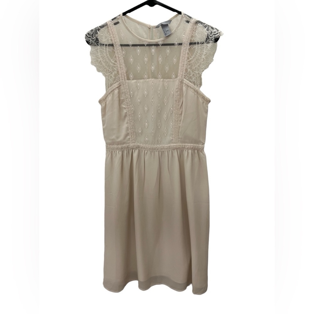 H+M Beige Lace Mini Dress Size Small / 6